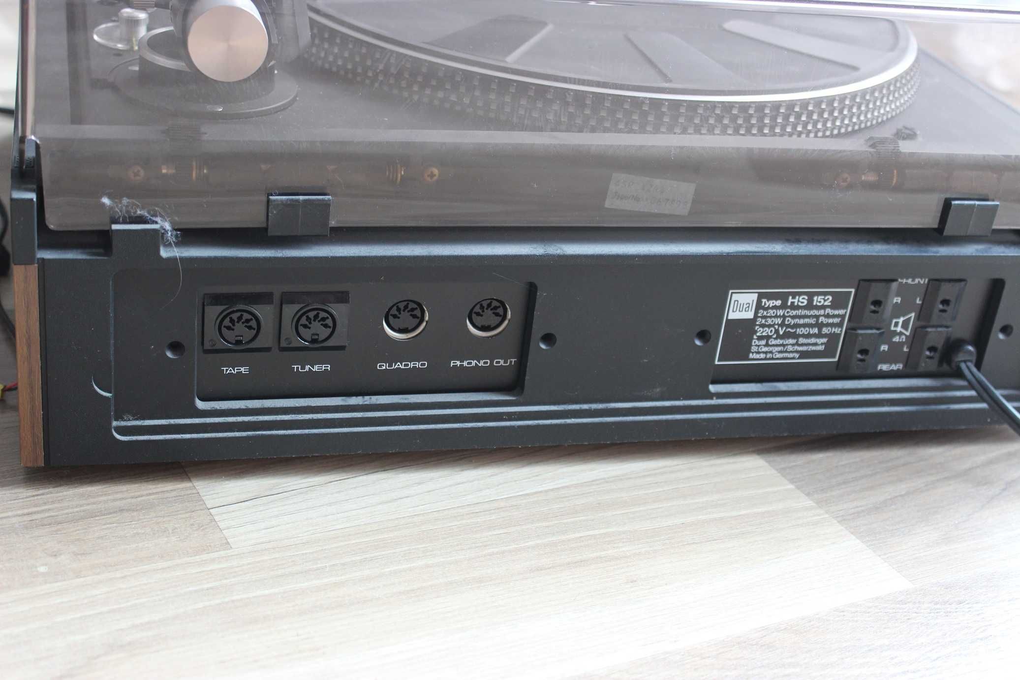 Sprzedam Gramofon ze wzmacniaczem Dual HS 152