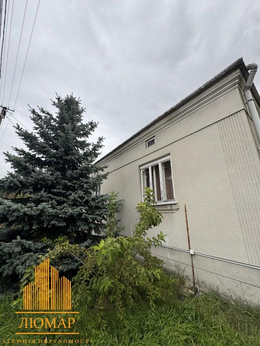 Продаж будинку м. Винники вул Львівська біля озера