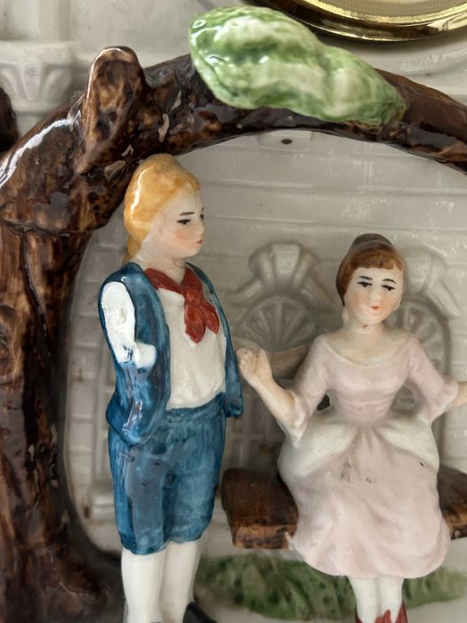 Piekny zegar stojący