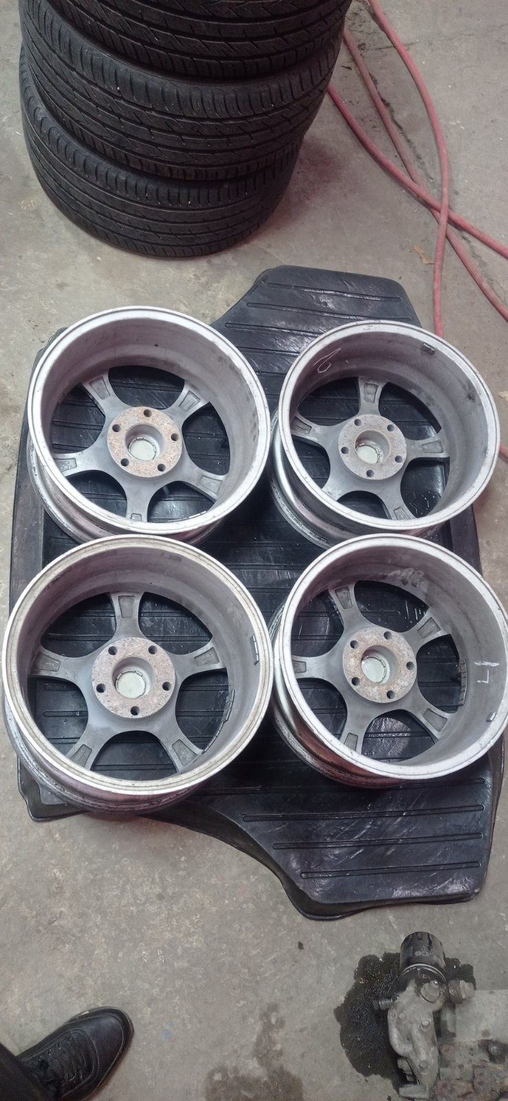 Продам диски r16 5x120