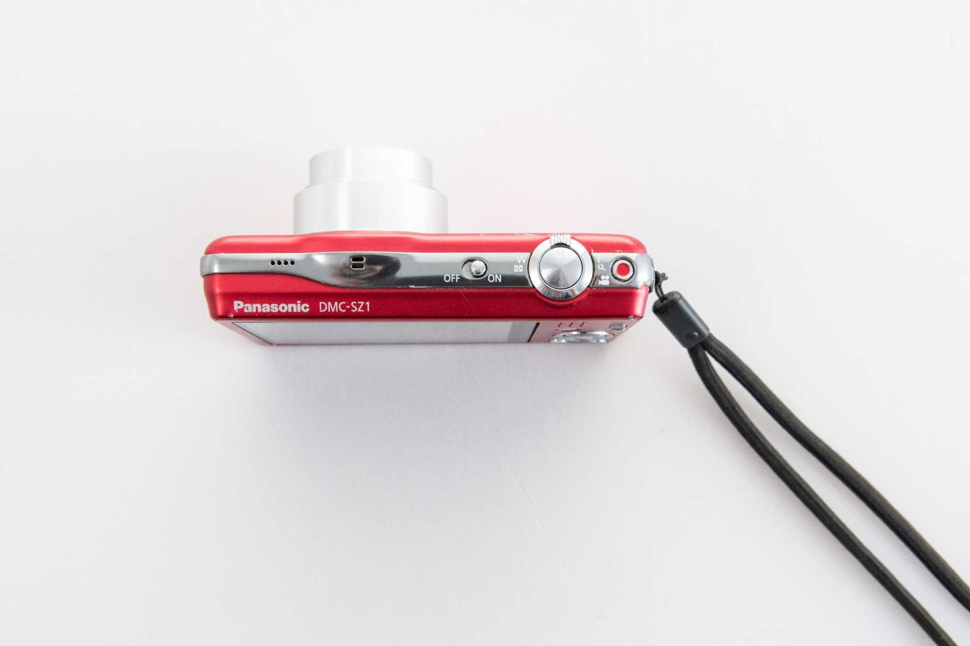 Aparat cyfrowy Panasonic LUMIX DMC-SZ1 w kolorze czerwonym komplet