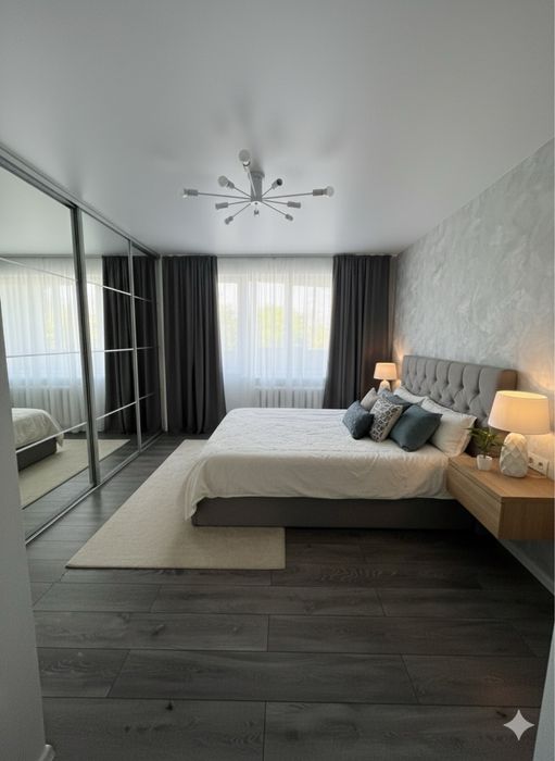 3 кімнатна квартира ДНС біля базара