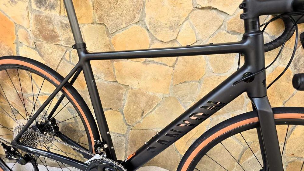 Алюмінієвий шосейний велосипед Canyon Endurace 105 AL Disc