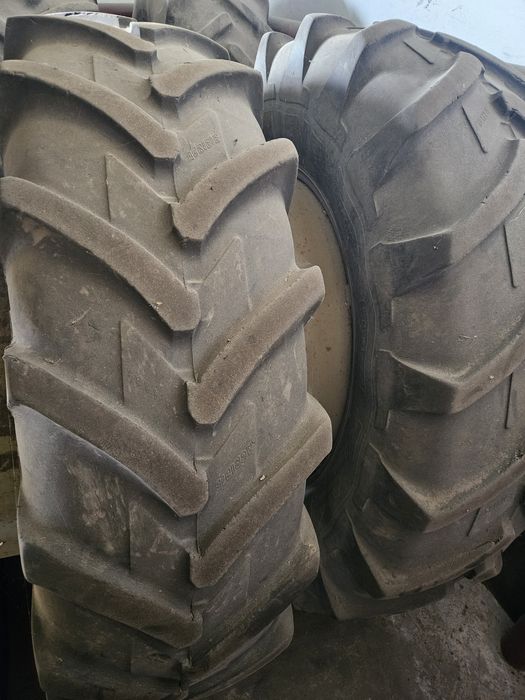 Koła bliźniacze 18.4 R38 460/85/38 MICHELIN Case McCormick
