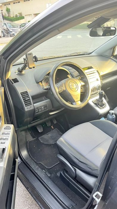 Mazda 5 -  7 Lugares