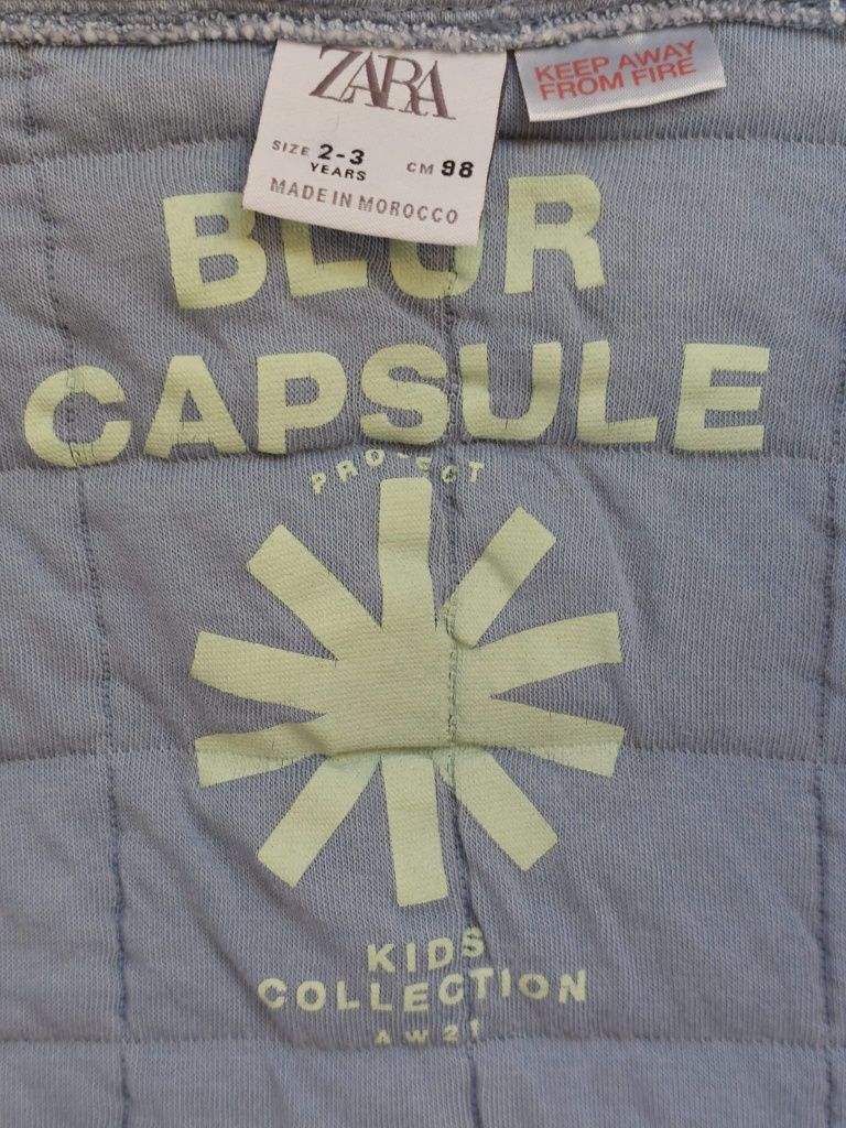 Dziecięcy, jasnoniebieski, pikowany blezer.Zara. Rozmiar 98 cm