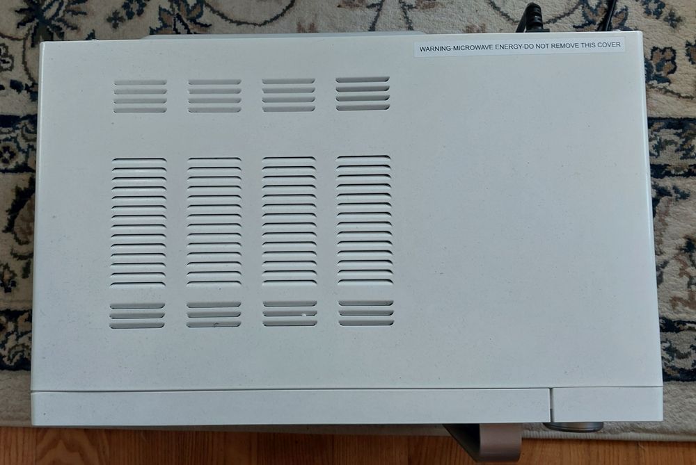 Kuchenka mikrofalowa Amica AMGF20M1W