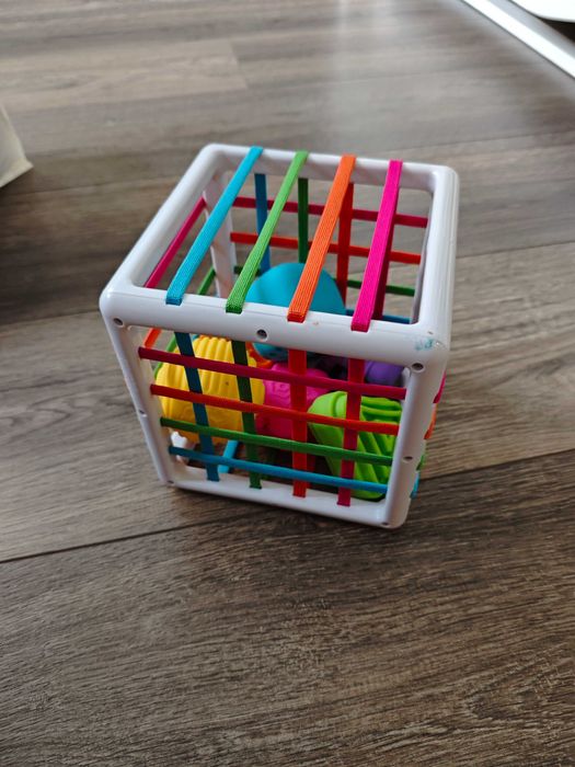 Іграшка куб сортер фігури