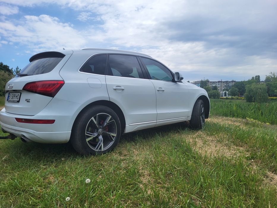 Продам Audi Q5 2014