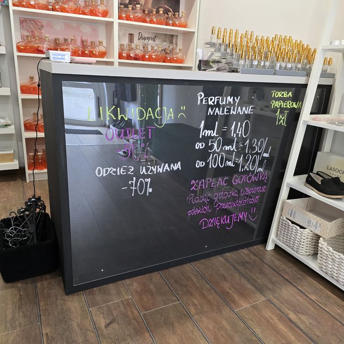 Solidna lada sklepowa robiona na zamówienie