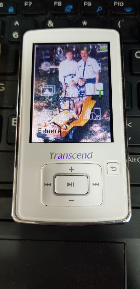 Плеер Transcend MP870 "8Gb"