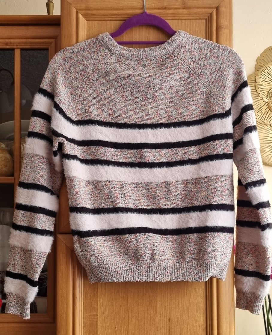 Sweterek w paski Cropp S