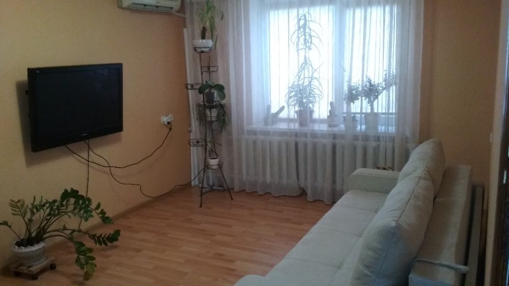 Продам 2х комнатную квартиру в Бортничах по ул. Евг. Харченка, 61