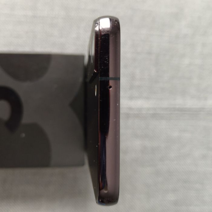 Zestaw SAMSUNG S22 8/128 gb + szybka ładowarka indukcyjna