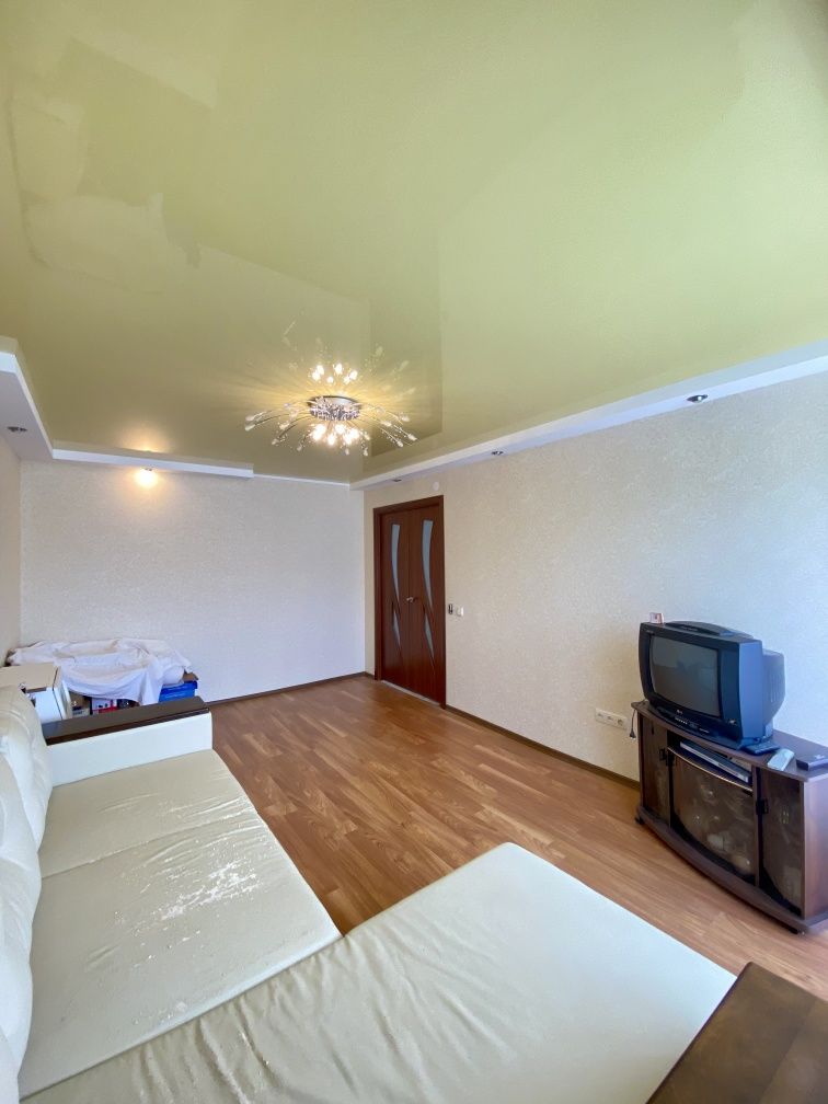Продам 2х кімнатну квартиру в м. Покров, 36й мікрорайон "чешка"