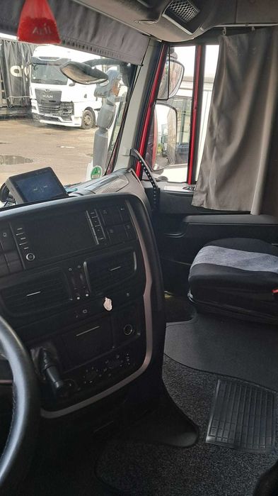 IVECO STRALIS 2017 ROK mega  nowy tachograf  1 właśc stan idealny
