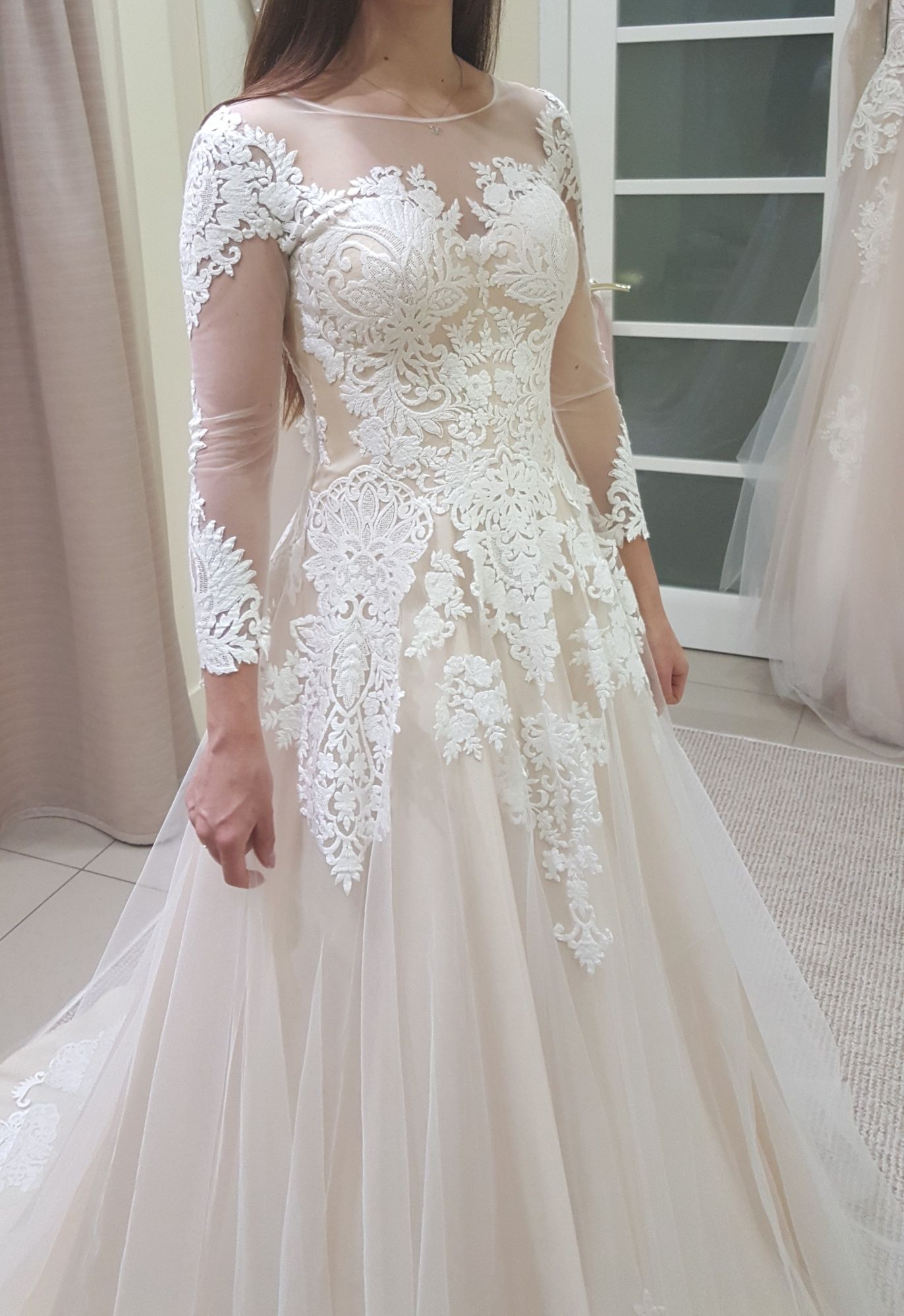 Весільна сукня Оксана Муха Mirey