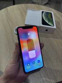 Iphone Xs black 64 gb