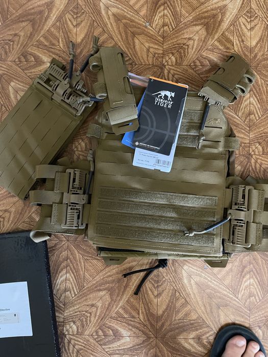 Плитоноска «Tasmanian Tiger»