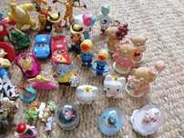 Diversas figuras de pvc antigas