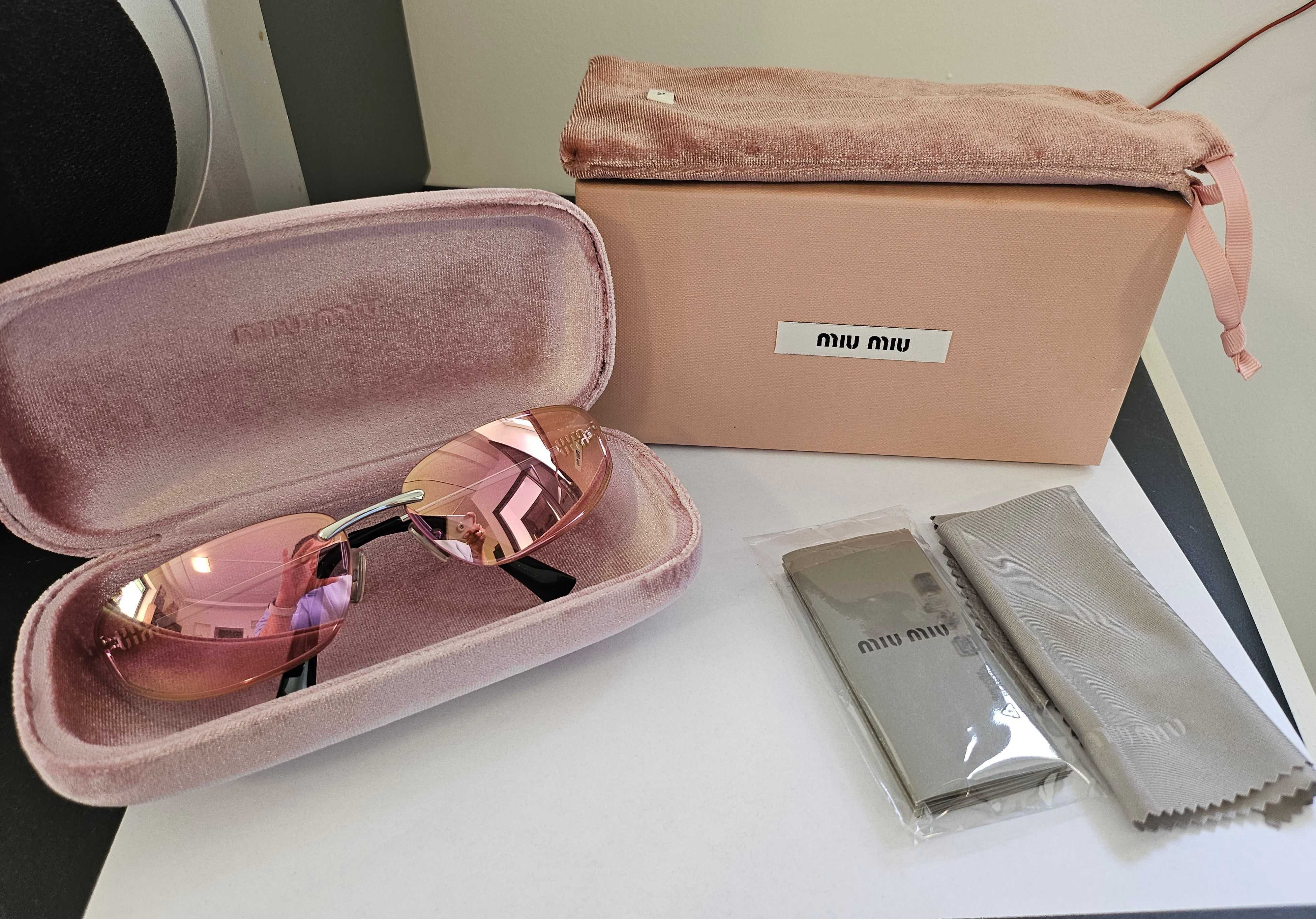 MIU MIU okulary przeciwsłoneczne Nowy bez metki