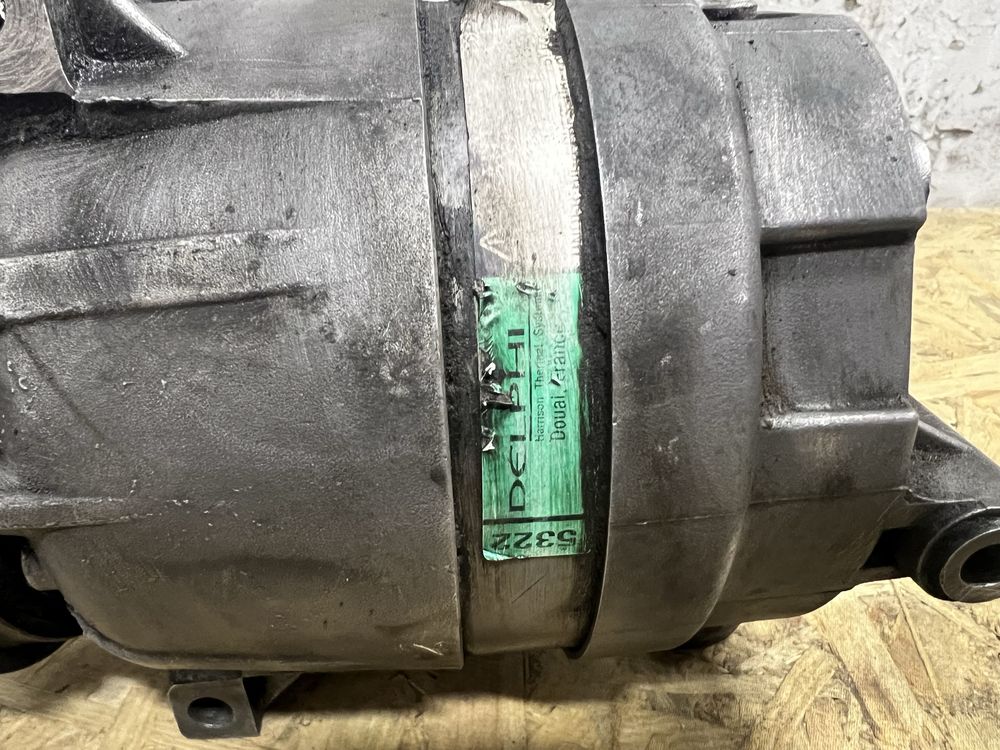 Компрессор кондиционера Delphi 6560298 Opel