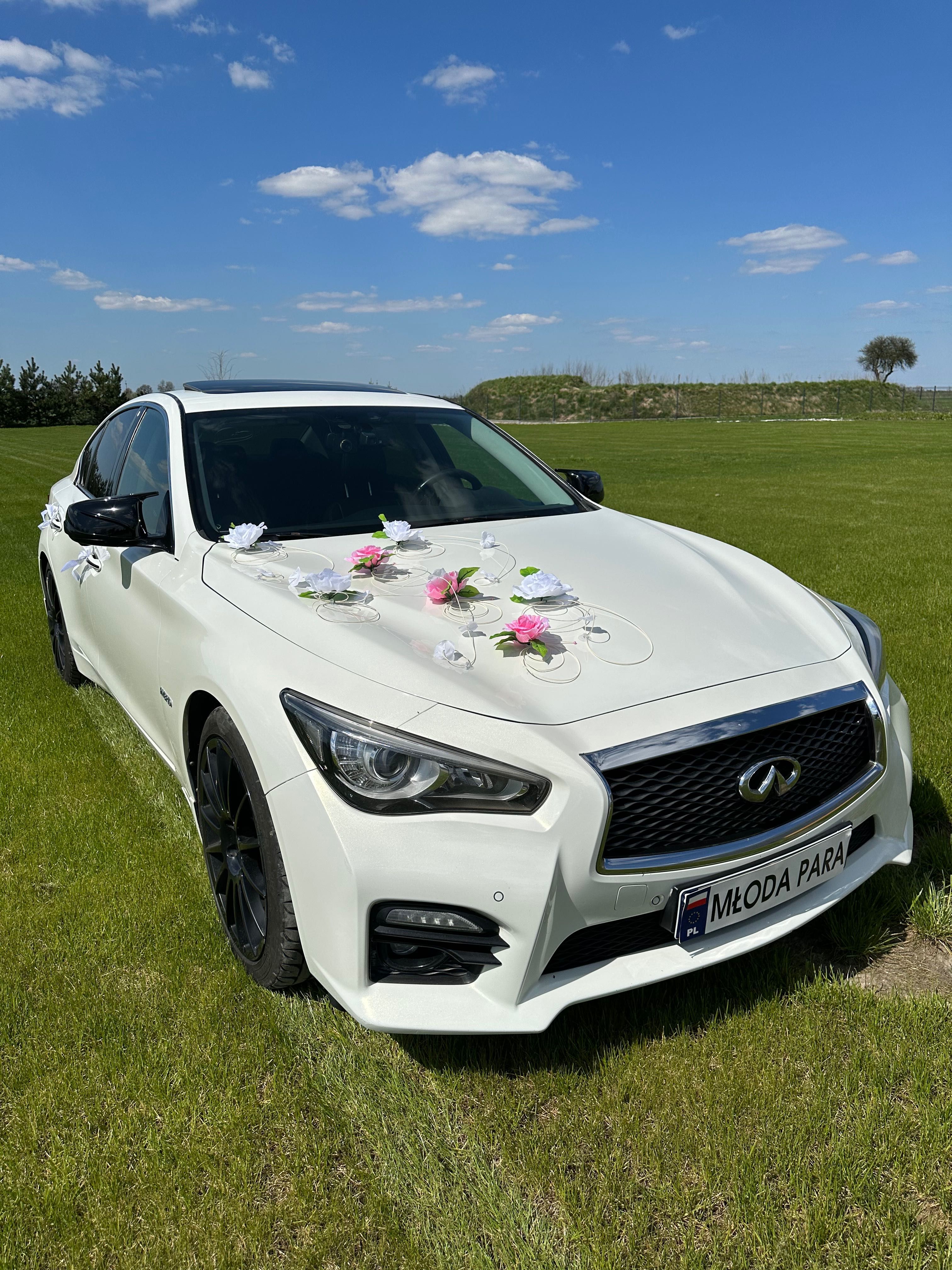 Auto do ślubu Infiniti Q50S