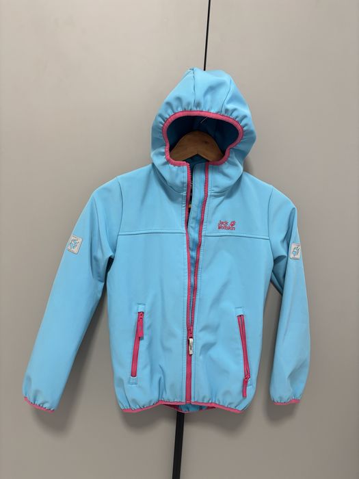 Куртка вітровка софтшел на дівчинку р.140