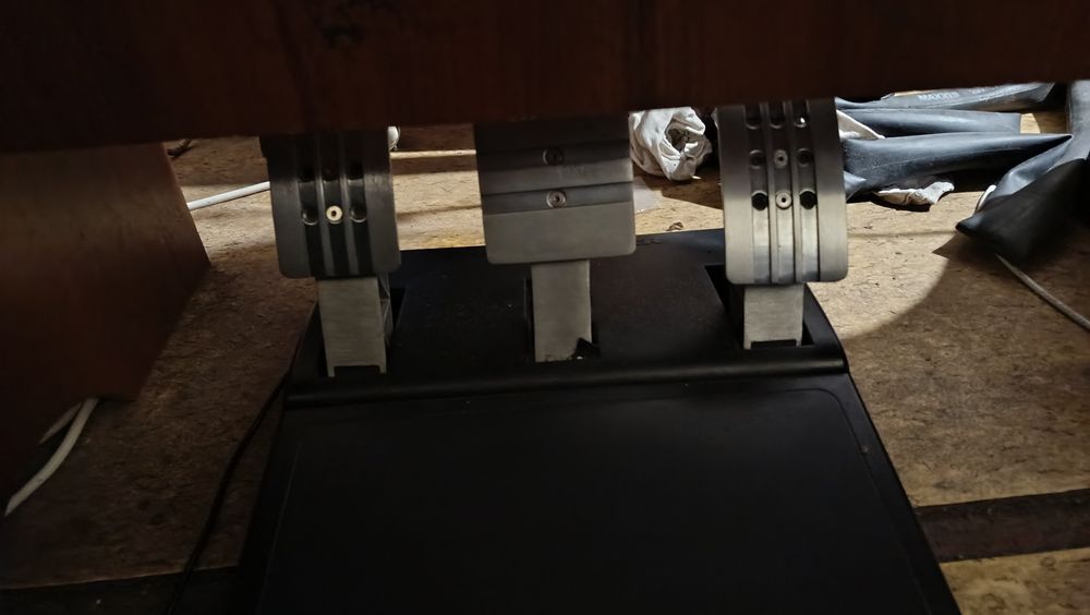 Игровой руль с кпп trustmaster t300 Ferrari, ігровий руль