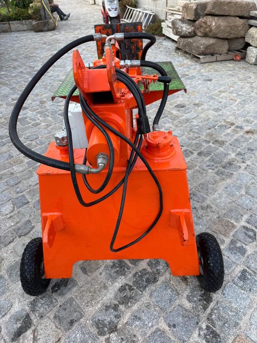 Rachador de Lenha Eletrico 220 voltes 12TONELADAS 2 VELOCIDADES