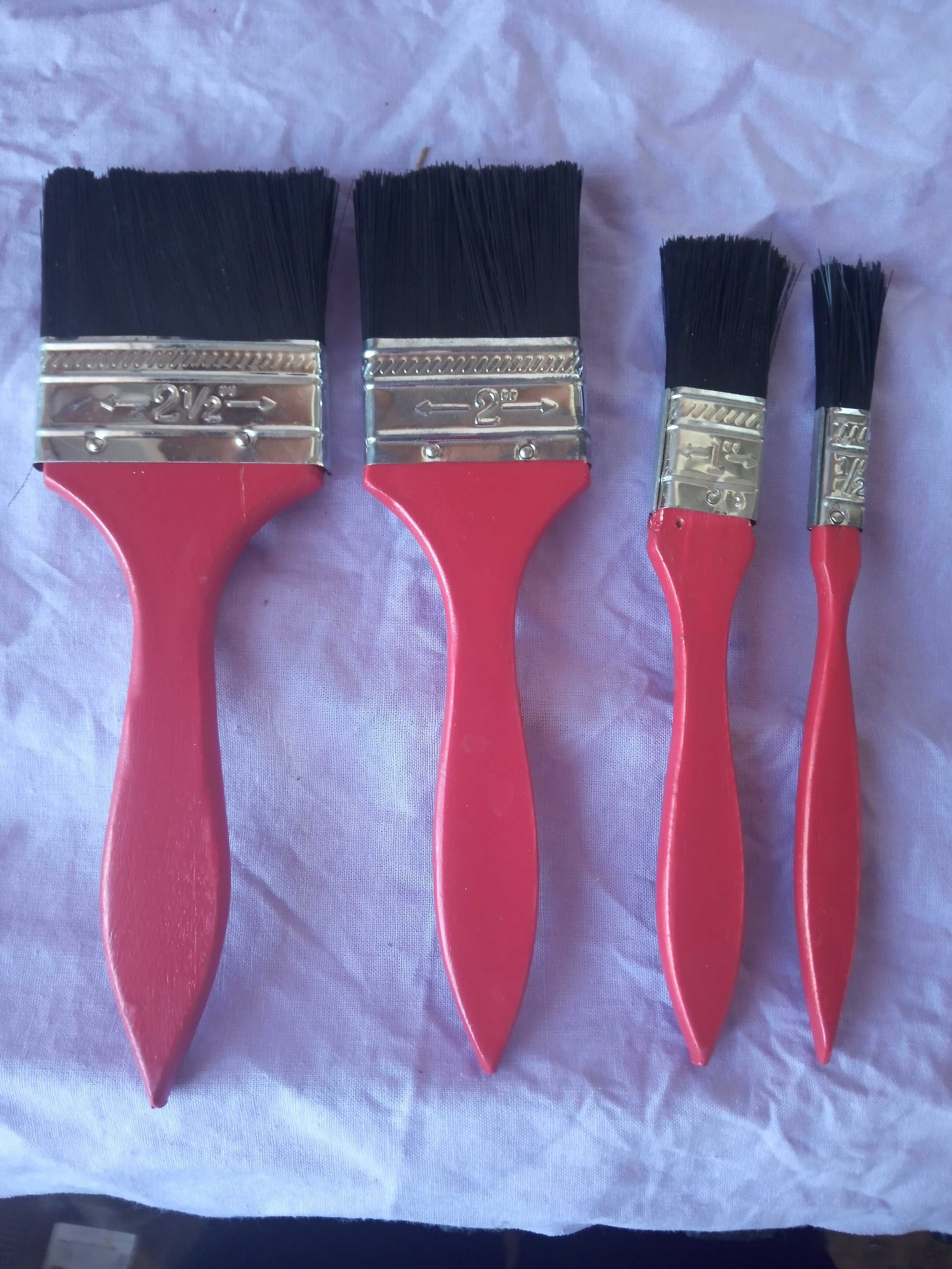 Набор малярных кистей. 4 шт.  Paint Brush Set. Новые.