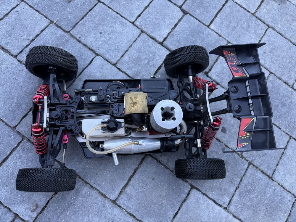 Model RC Samochód spalinowy 1/8 1:8 Carson Virus PRO V32