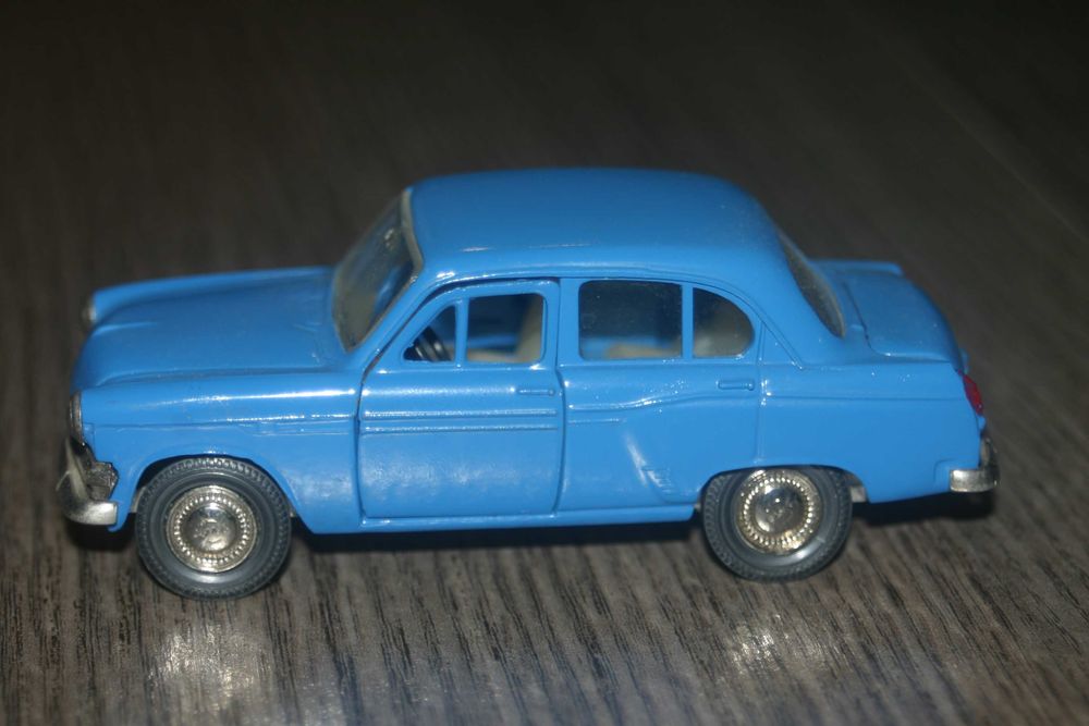 1/43 москвич 403 А7