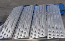 Blacha aluminiowa - panel aluminiowy. Laweta , auto - laweta .