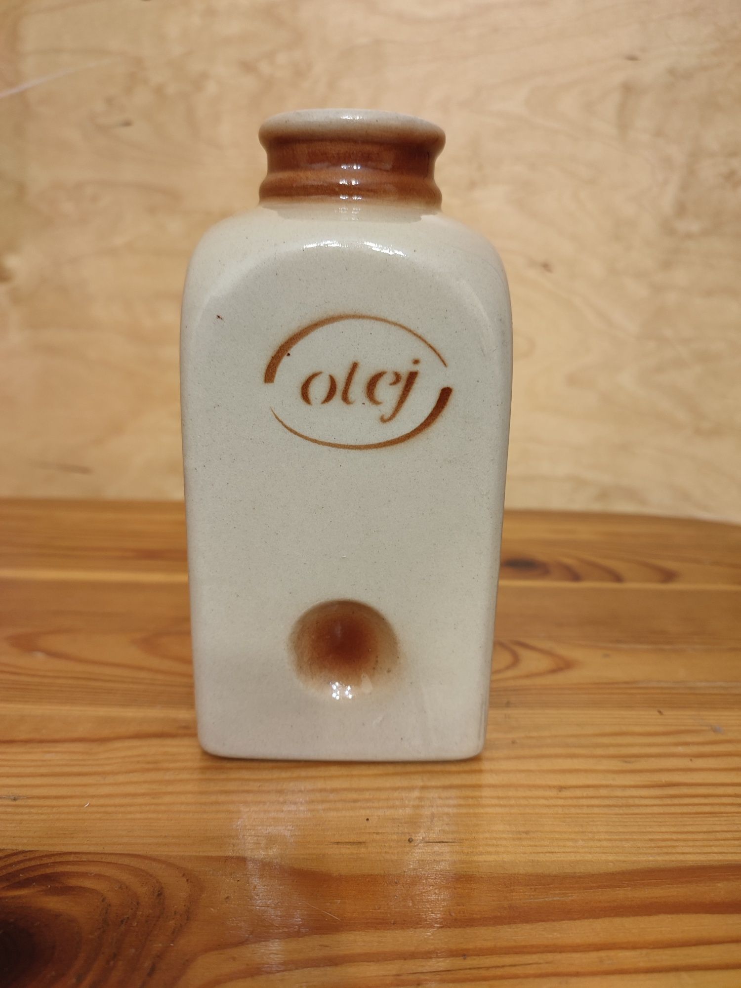 Ceramiczna butelka na olej PRL