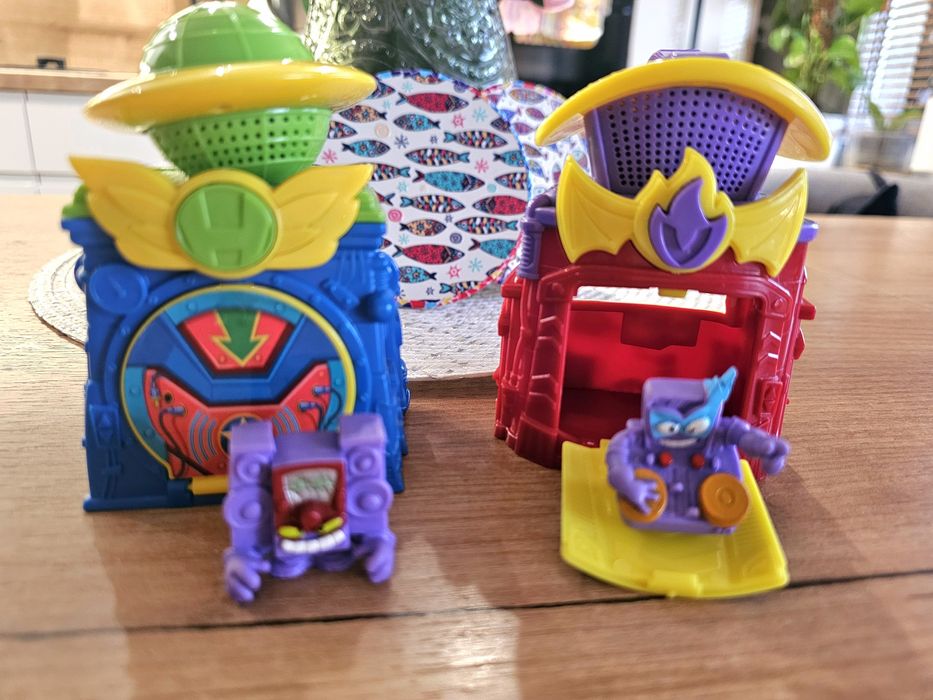 Super zings kaboom blaster 2 zestawy wydają dźwięki!