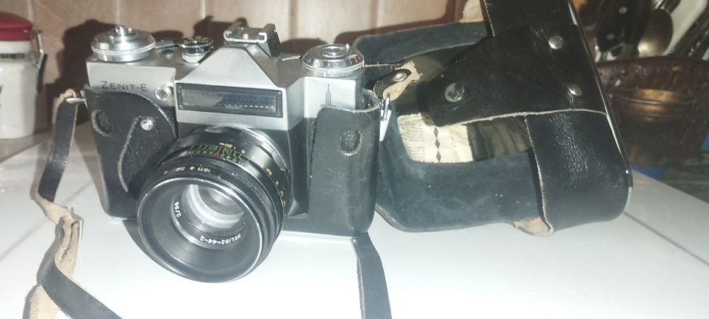 Фотоаппарат, с объективом