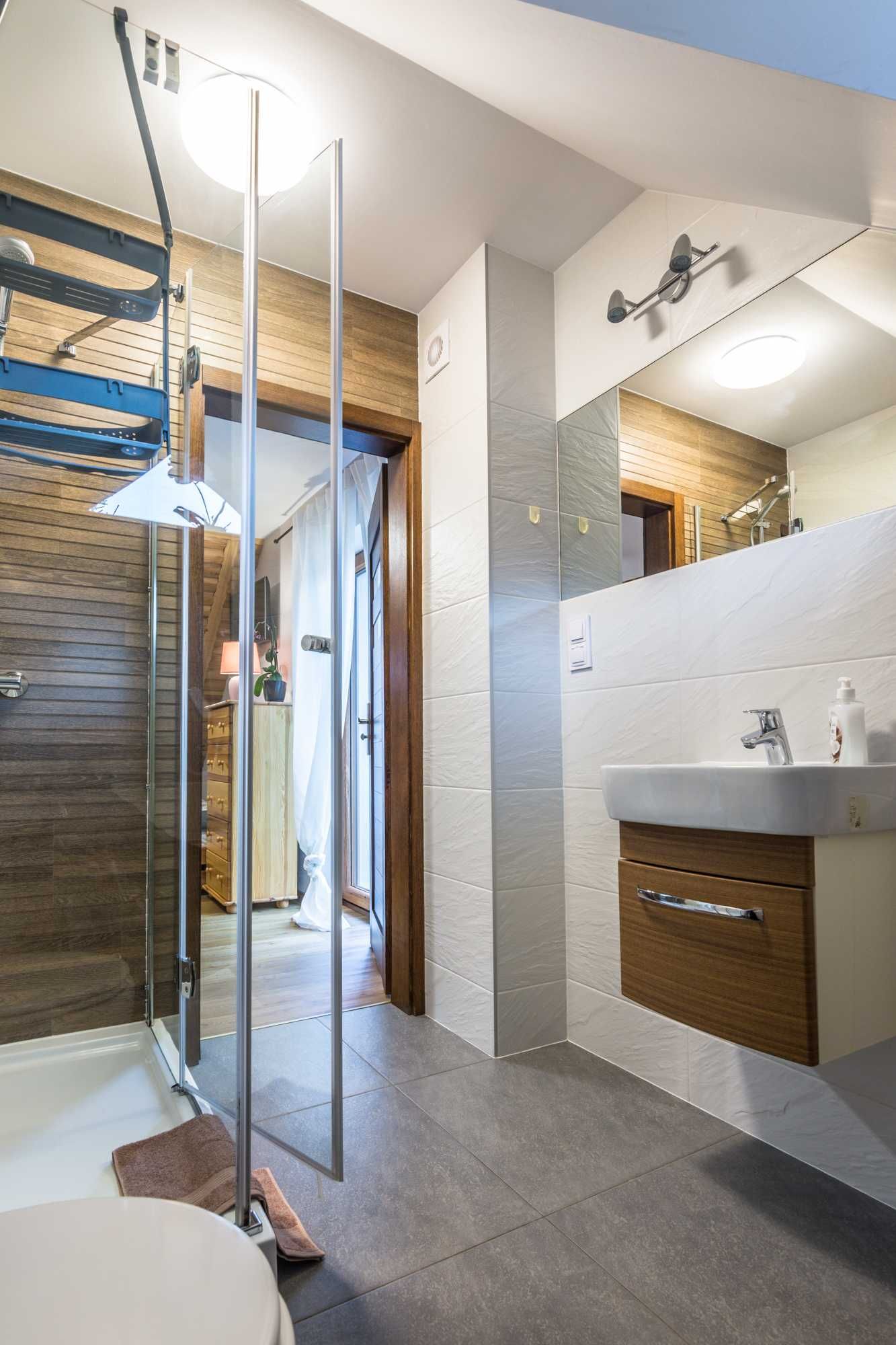 Wakacje Pakiet Pobyt  Wynajem Apartamenty Pokoje Dom Lato w Góra