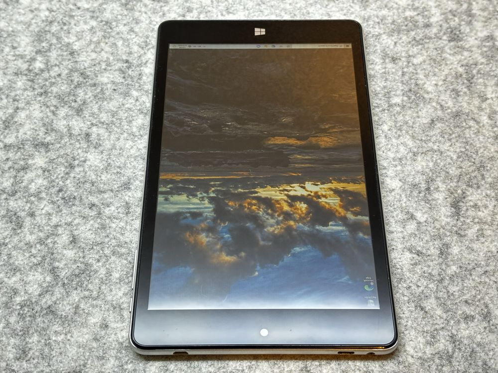 Tablet Nuvision 8” / 32gb / windows 10 / okazja!