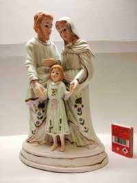 Stara Figura -włoska porcelana Święta rodzina .