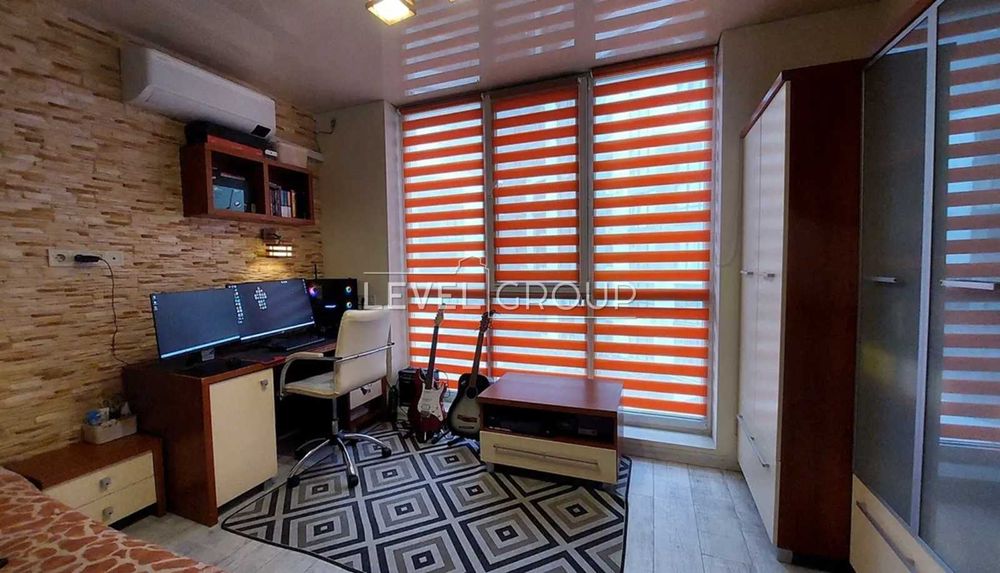 Продаж 2-кімнатна квартира в ЖК «РІВ’ЄРА 2» пишіть відповідаю одразу