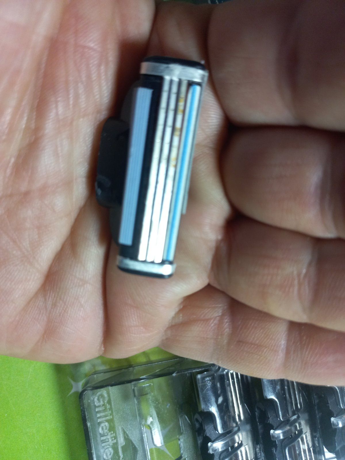 Gillette Mach 3  змінні касети