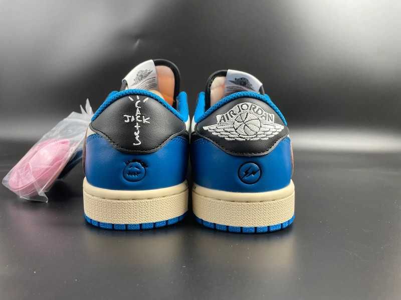Jordan 1 Retro Low OG SP Fragment x Travis Scott R.43
