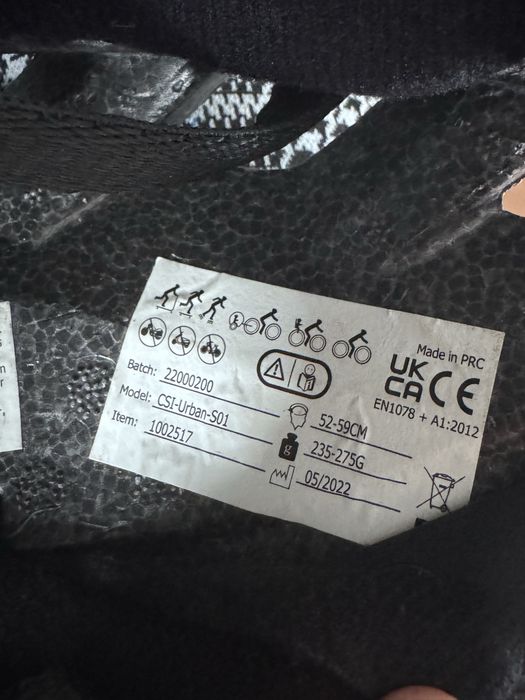 Kask rowerowy męski Abus rozm. 58-63cm czarny lampka