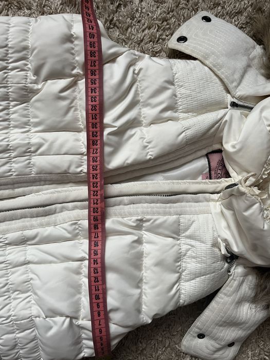 Тепла жилетка на дівчинку