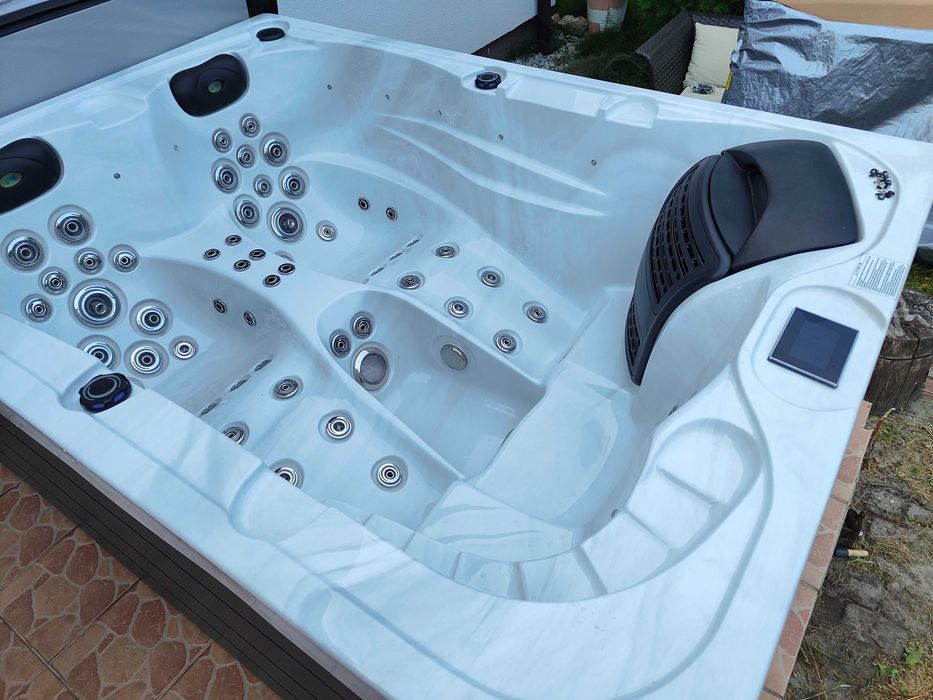 Jacuzzi ogrodowe USA, BALBOA , Gecko ,mini basen ogrodowy