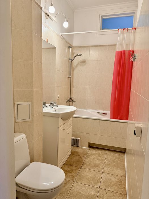 Квартира біля Драмтеатру