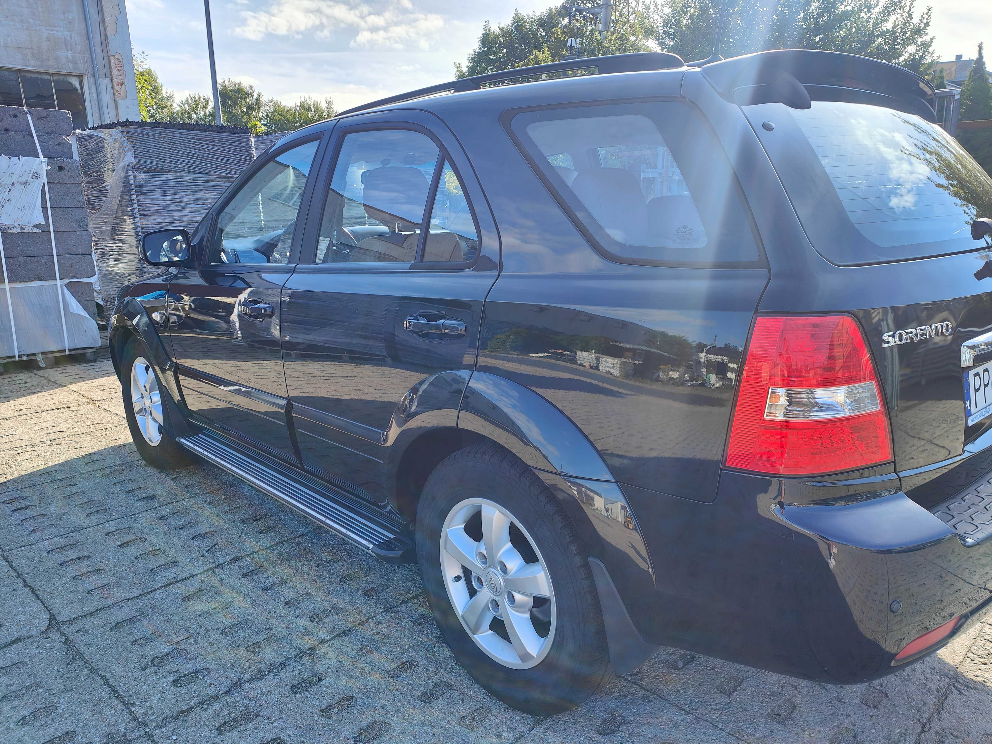 Kia Sorento 3.3l V6 2WD / 4x4 • Hak - 3,5 t - EX Czarny kolor.