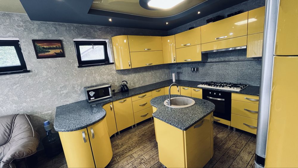 Продаж будинку по вулиці Капальська