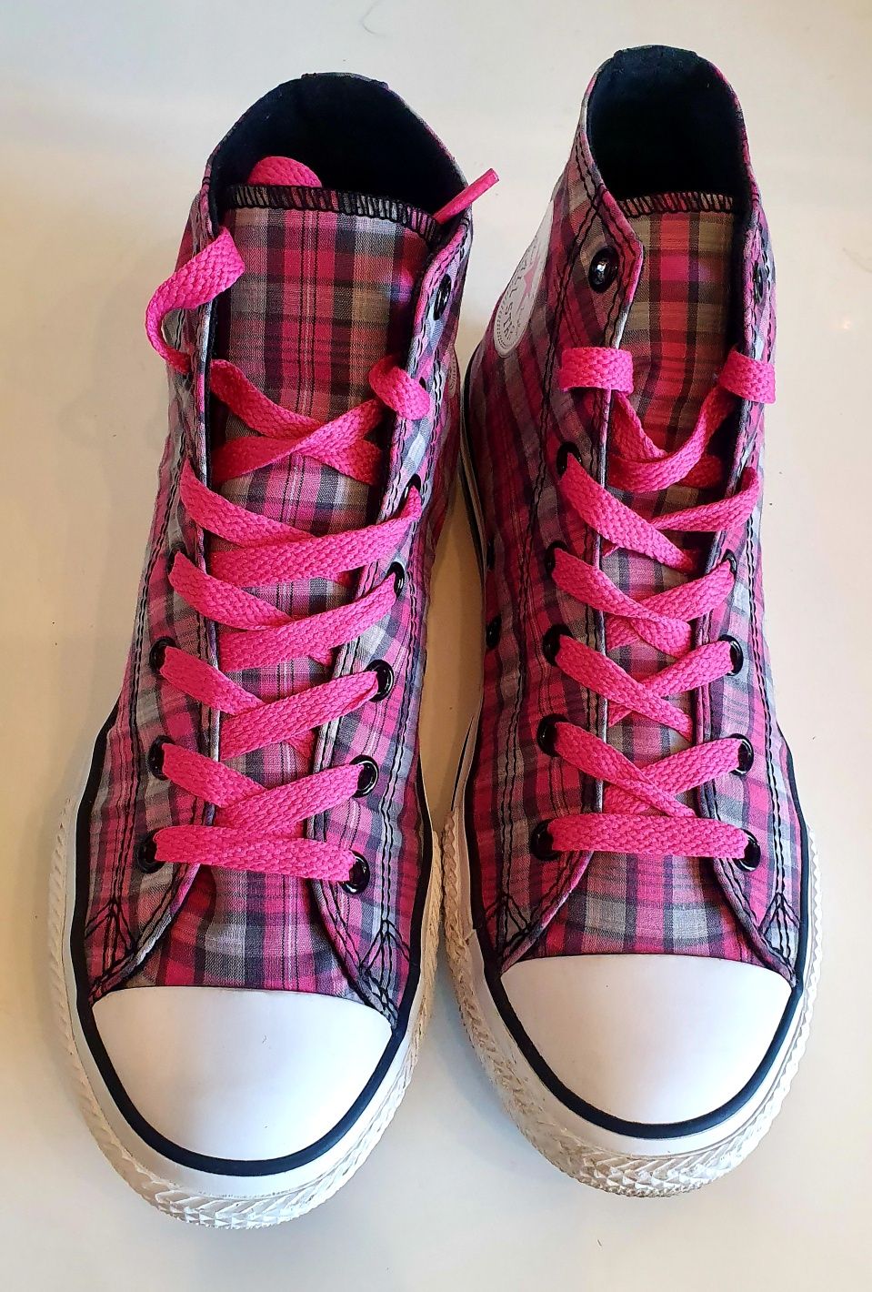 CONVERSE roz. 36 22cm stan idealny paczkomat 1 zł